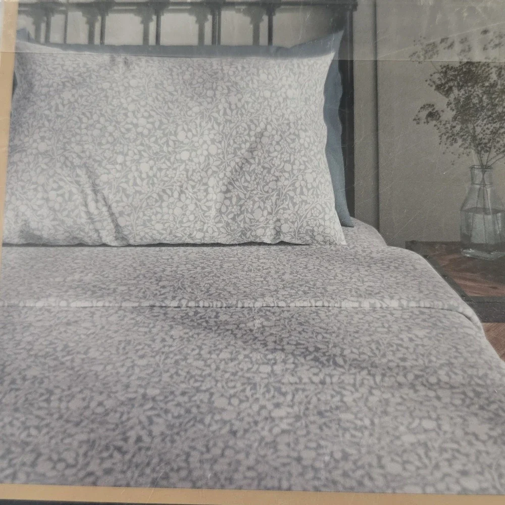 William Morris Cotton Percale Floral King Sheet Set of 4 Tonal Clover Soft Blue